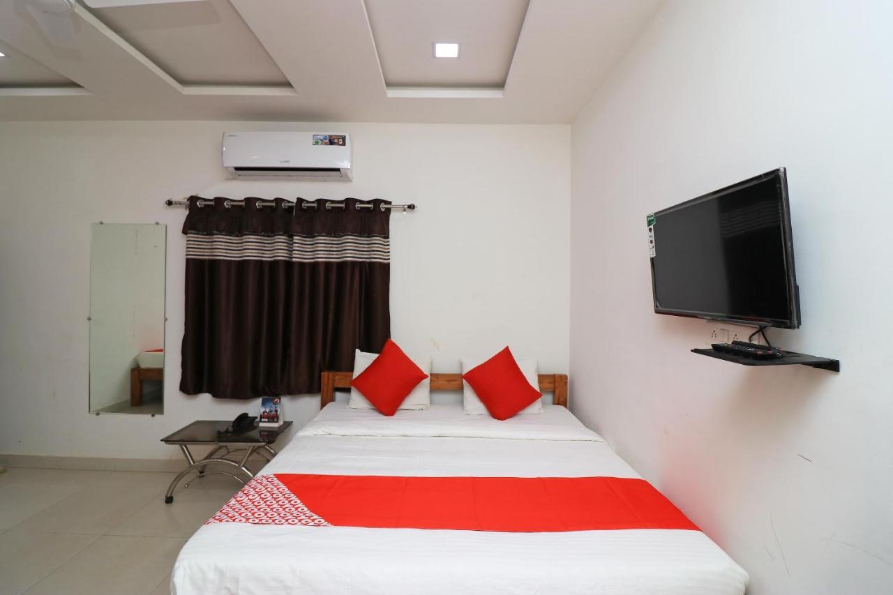 Отель Oyo Flagship 39764 Mahendra Greens Bhilai Экстерьер фото